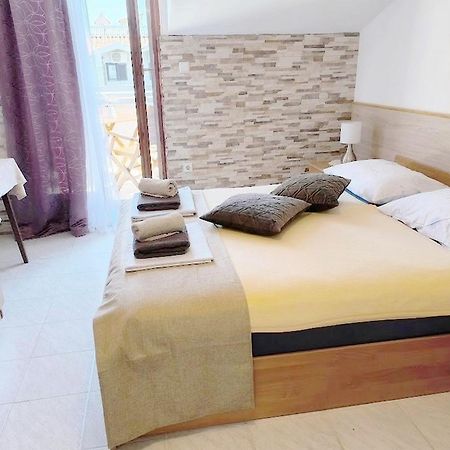 Apartments Palma Bed & Breakfast Medulin Extérieur photo