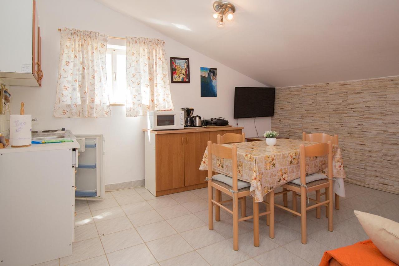 Apartments Palma Bed & Breakfast Medulin Extérieur photo