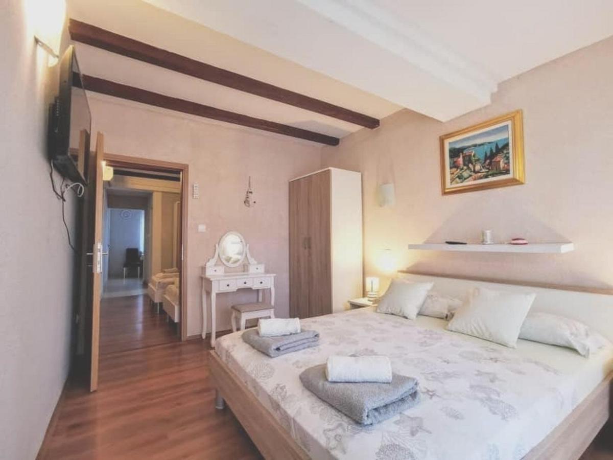 Apartments Palma Bed & Breakfast Medulin Extérieur photo